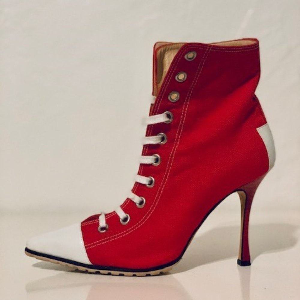 Manolo Blahnik Converse Bootie - Very 90's!
